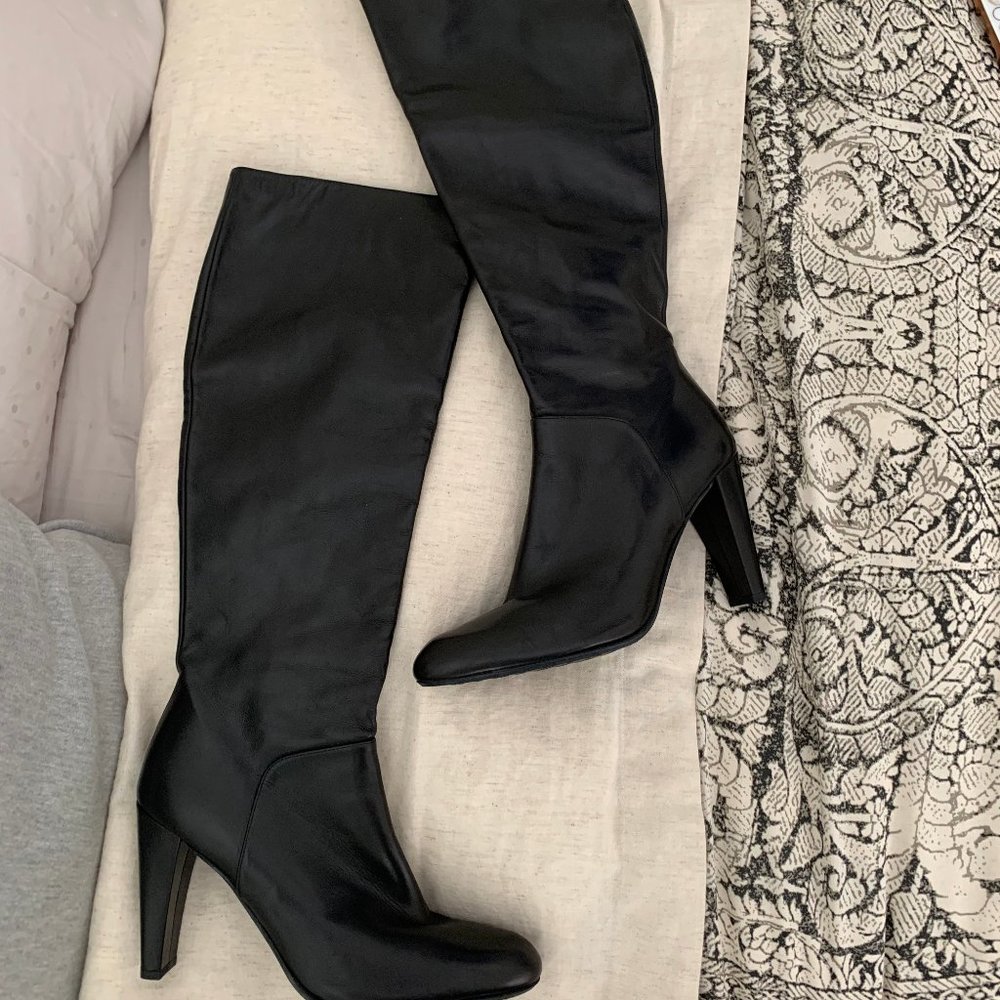Stuart Weitzman Heeled Leather Boots